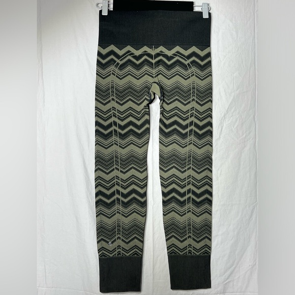 Lululemon Ebb to Street Pant - Picture 2 of 6